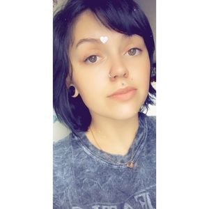 Meet your Posher, Loren